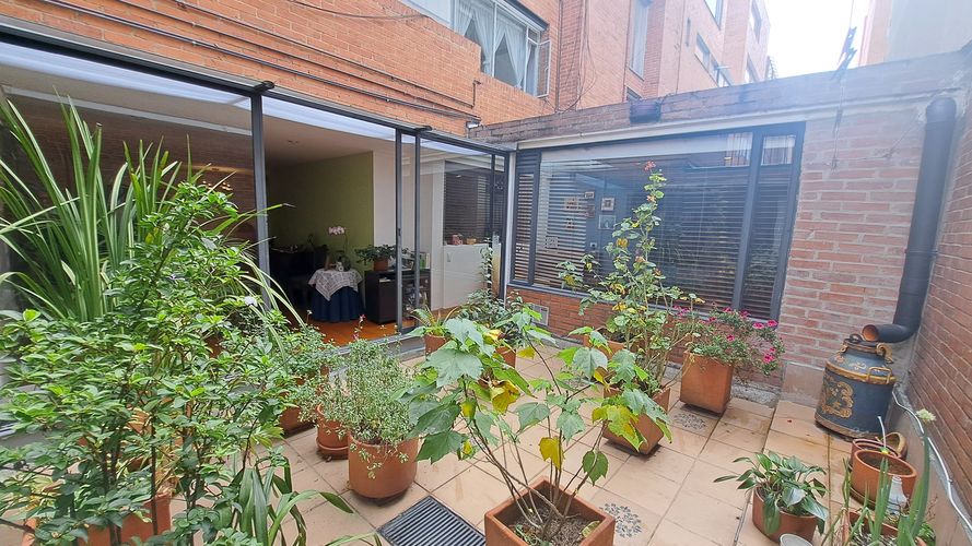 Apartamento de 3 alcobas en venta en Santa Barbara, Bogotá, 125 m² · foto 14 de 24