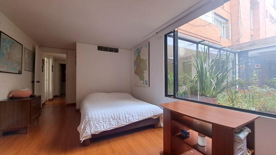 Apartamento de 3 alcobas en venta en Santa Barbara, Bogotá, 125 m² · foto 23 de 24