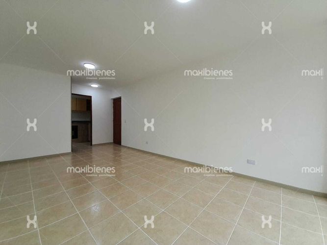 Apartamento de 3 alcobas en arriendo en Los Balsos, Medellín, 94 m² · foto 11 de 21
