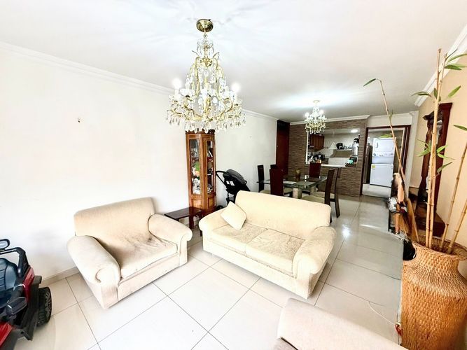 Apartamento de 4 alcobas en venta en Ciudad Jardin, Cali, 132 m² · foto 3 de 12