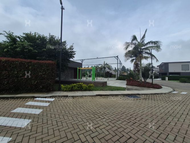 Lote en venta en Llano Grande, Rionegro, 325 m² · foto 7 de 10