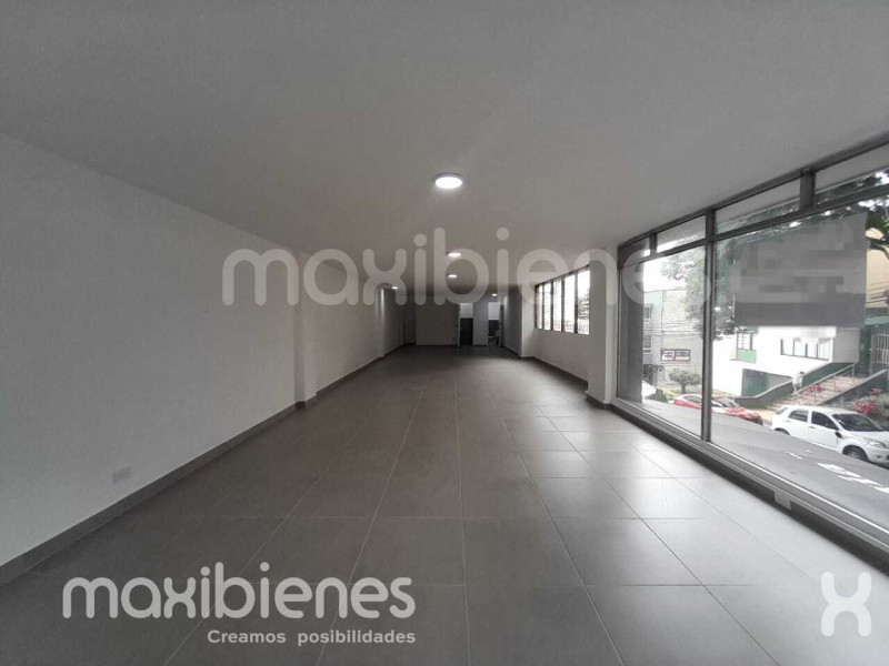 Retail space for rent in Manila, Medellín