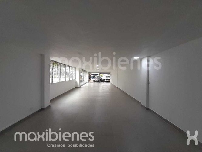 Local en arriendo en Manila, Medellín, 100 m² · foto 4 de 11