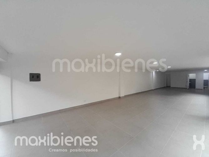 Local en arriendo en Manila, Medellín, 100 m² · foto 6 de 11