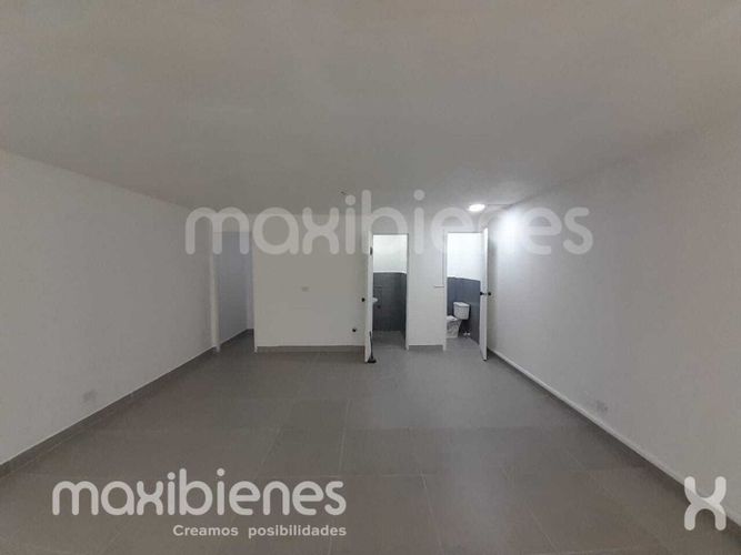 Local en arriendo en Manila, Medellín, 100 m² · foto 8 de 11