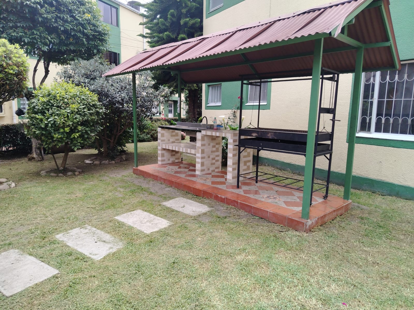 Casa en venta en Villa Mayor Oriental, Bogotá · foto 3 de 24