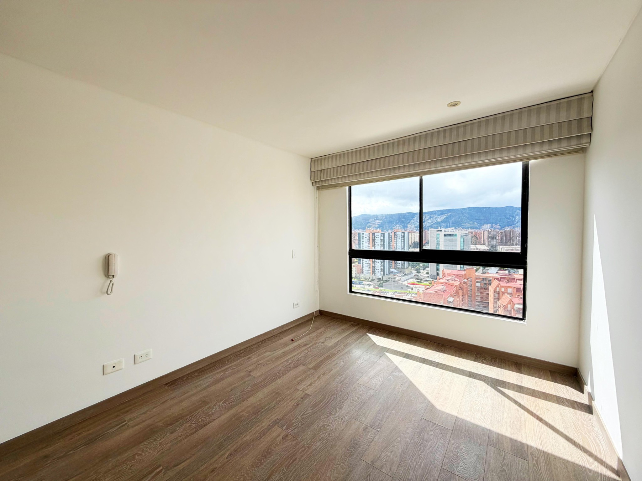 Apartamento en venta en Colina Campestre, Bogotá · foto 9 de 16