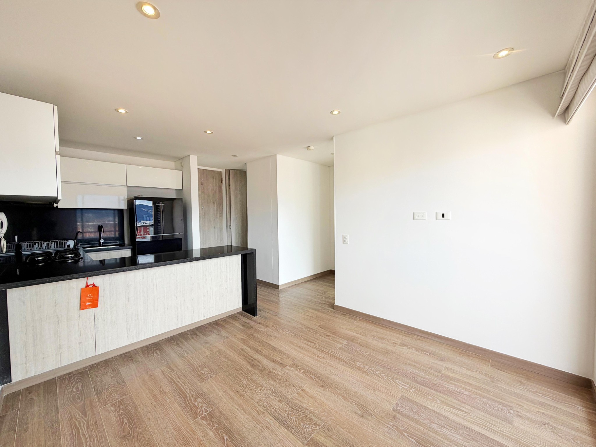 Apartamento en venta en Colina Campestre, Bogotá · foto 3 de 16