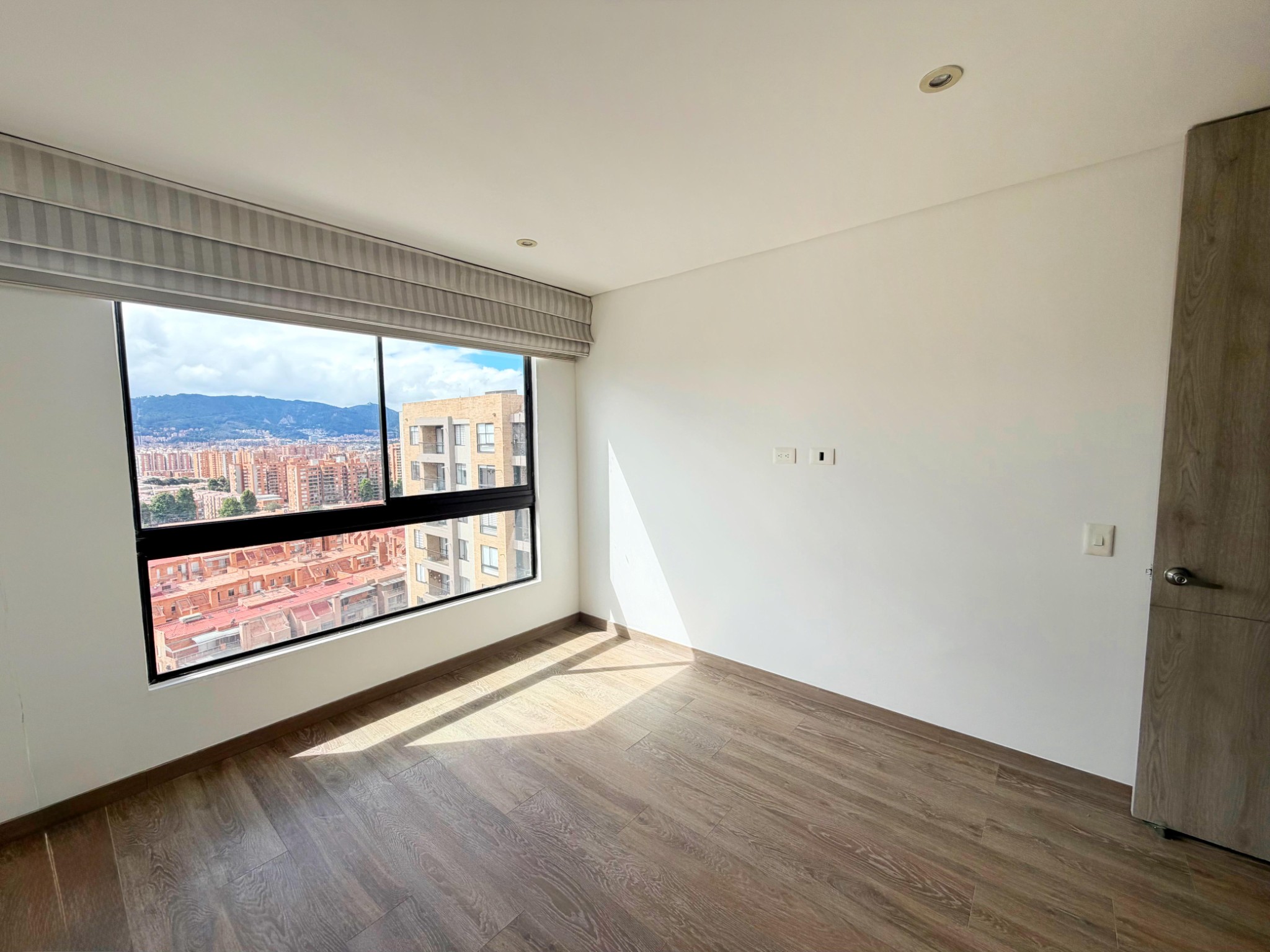 Apartamento en venta en Colina Campestre, Bogotá · foto 14 de 16