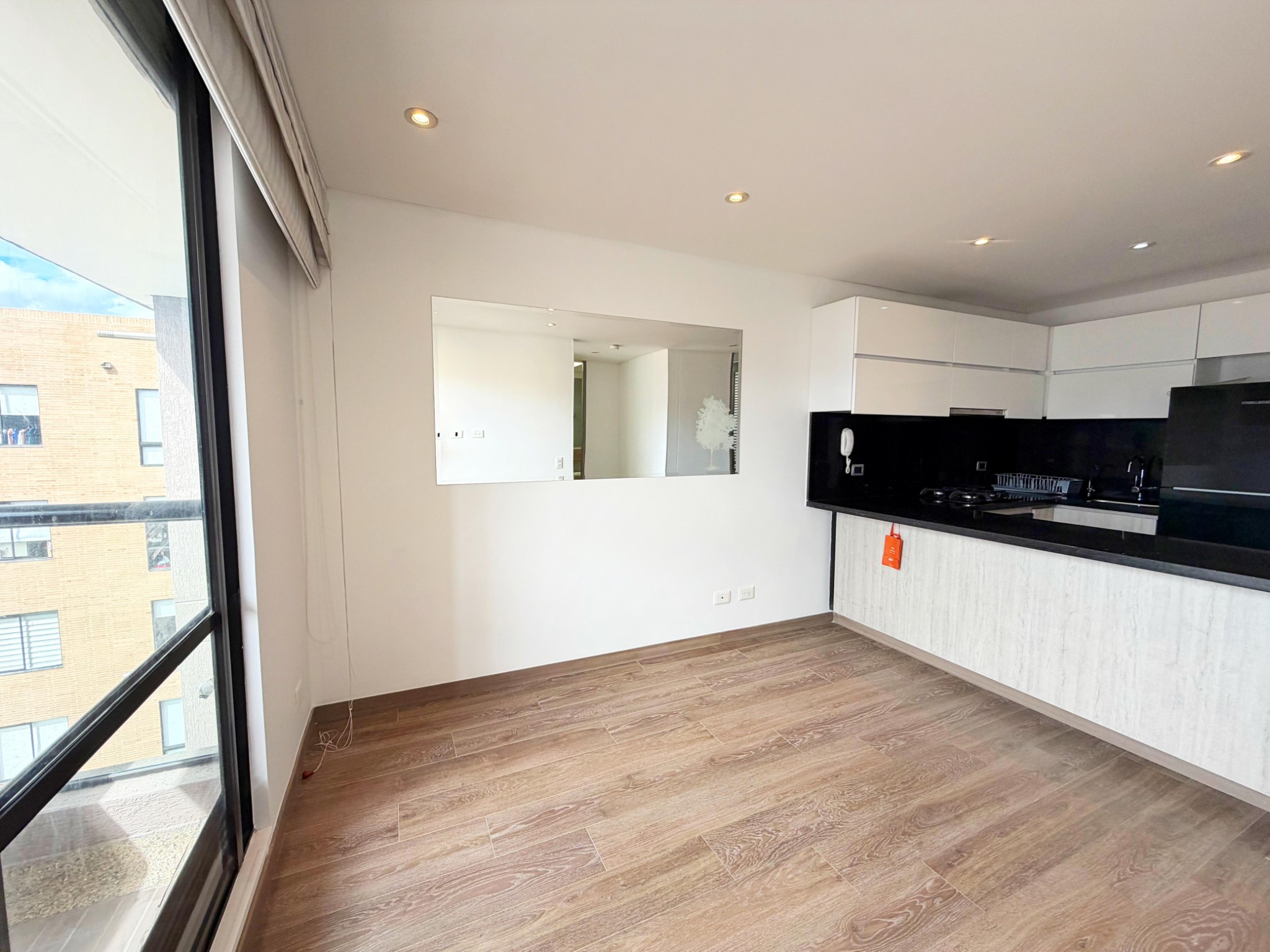 Apartamento en venta en Colina Campestre, Bogotá · foto 4 de 16
