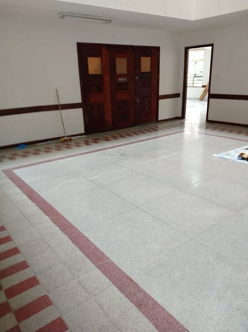 Oficina en arriendo en La Candelaria, Medellín, 380 m² · foto 2 de 14