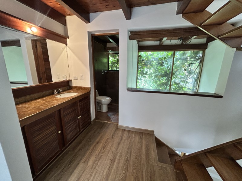 Apartaestudio en arriendo en El Poblado, Medellín · foto 16 de 24
