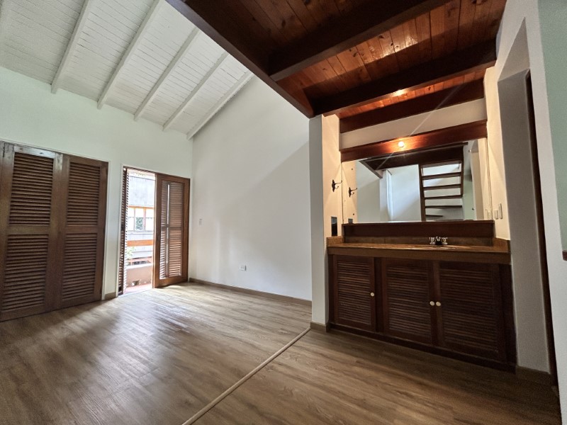 Apartaestudio en arriendo en El Poblado, Medellín · foto 9 de 24