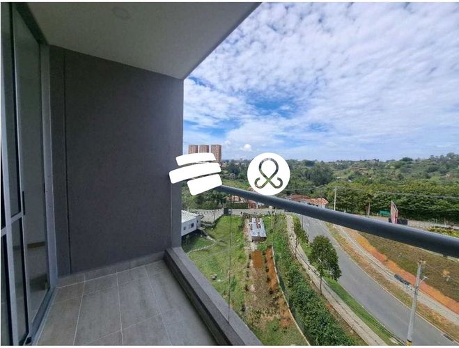 Apartamento de 2 alcobas en venta en El Porvenir, Rionegro, 77 m² · foto 2 de 12