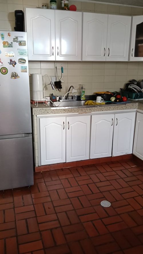 Casa de 5 alcobas en venta en Cr. Arboleda, Girón, 190 m² · foto 5 de 24