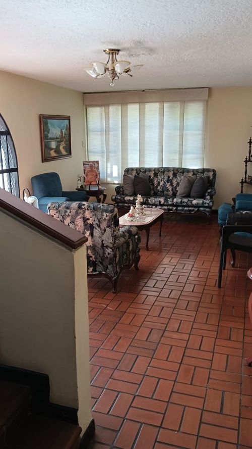 Casa de 5 alcobas en venta en Cr. Arboleda, Girón, 190 m² · foto 18 de 24