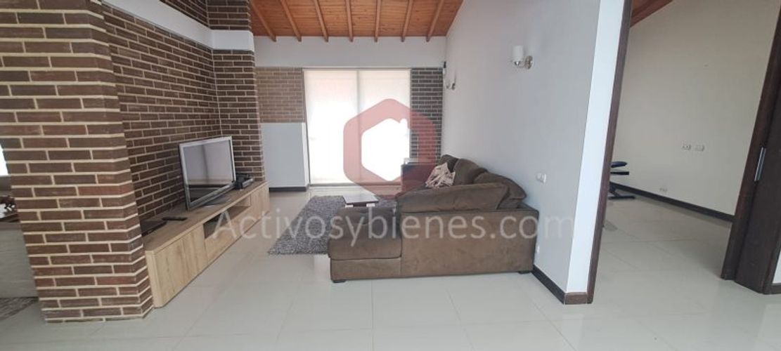 Casa de 5 alcobas en venta en La Clara, Guarne · foto 5 de 15