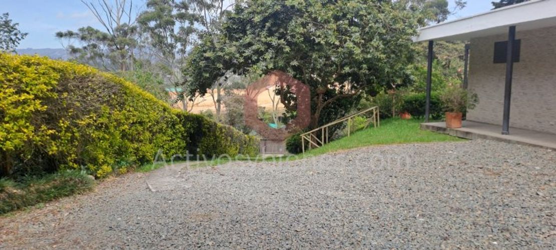 Casa de 5 alcobas en venta en La Clara, Guarne · foto 13 de 15