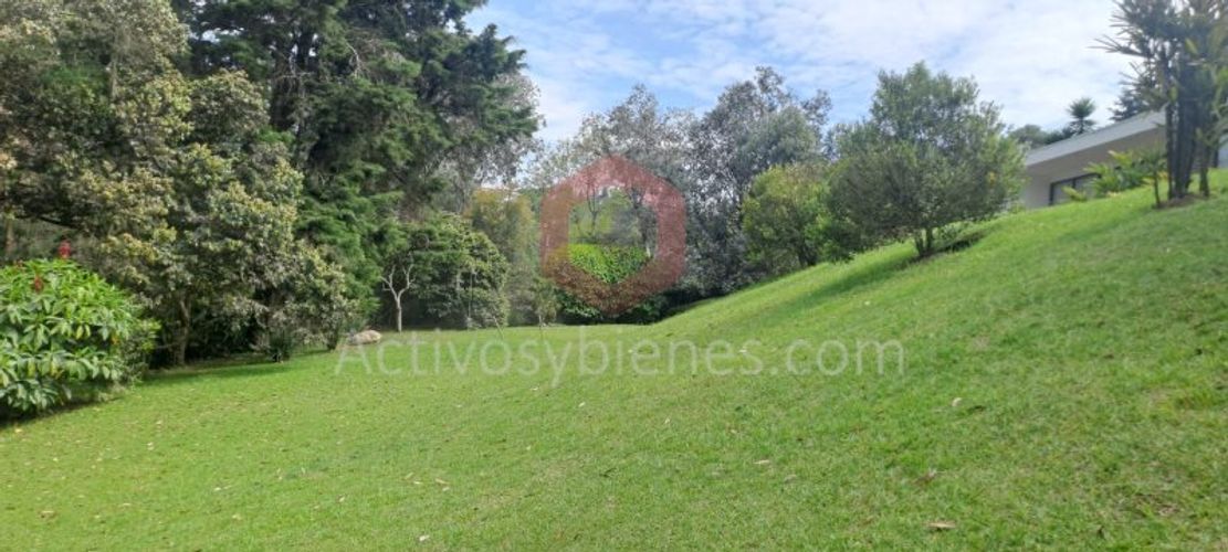 Casa de 5 alcobas en venta en La Clara, Guarne · foto 14 de 15
