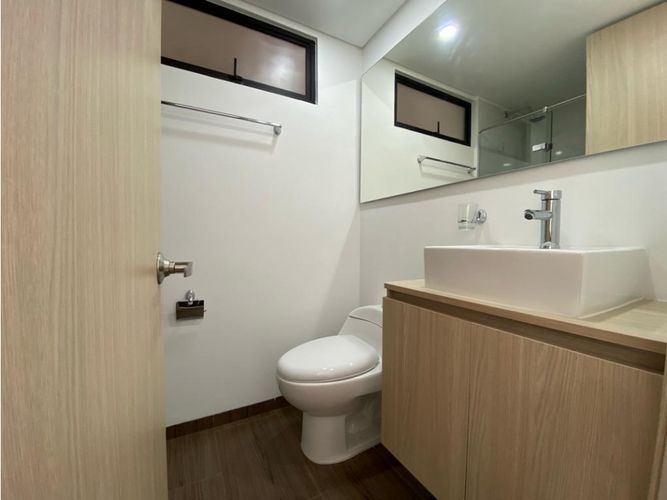 Apartamento de 2 alcobas en venta en Bellavista Occidente, Marinilla, 65 m² · foto 8 de 11
