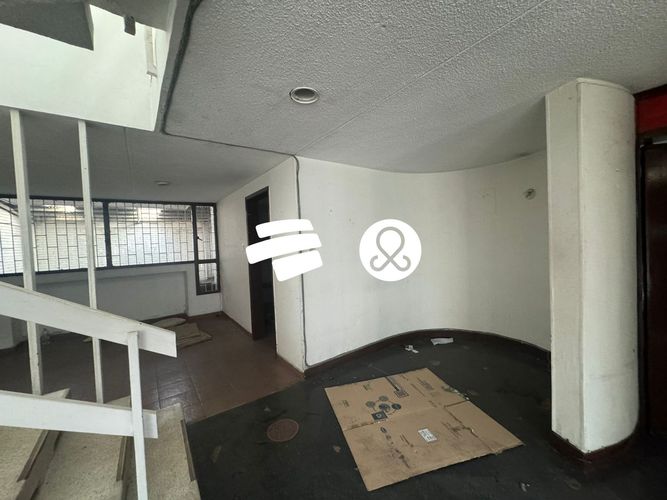 Casa de 3 alcobas en venta en Industrial Centenario, Bogotá, 200 m² · foto 5 de 24