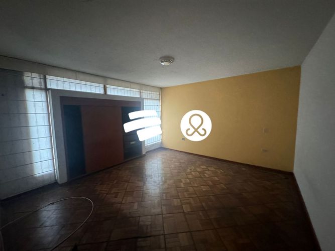 Casa de 3 alcobas en venta en Industrial Centenario, Bogotá, 200 m² · foto 6 de 24