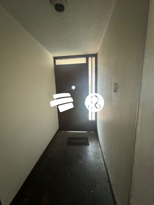 Casa de 3 alcobas en venta en Industrial Centenario, Bogotá, 200 m² · foto 8 de 24