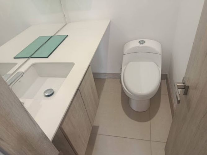 Apartamento de 3 alcobas en arriendo en Vía Las Palmas, Medellín, 102 m² · foto 10 de 24