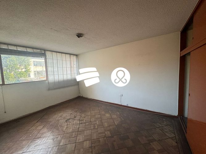 Casa de 3 alcobas en venta en Industrial Centenario, Bogotá, 200 m² · foto 22 de 24