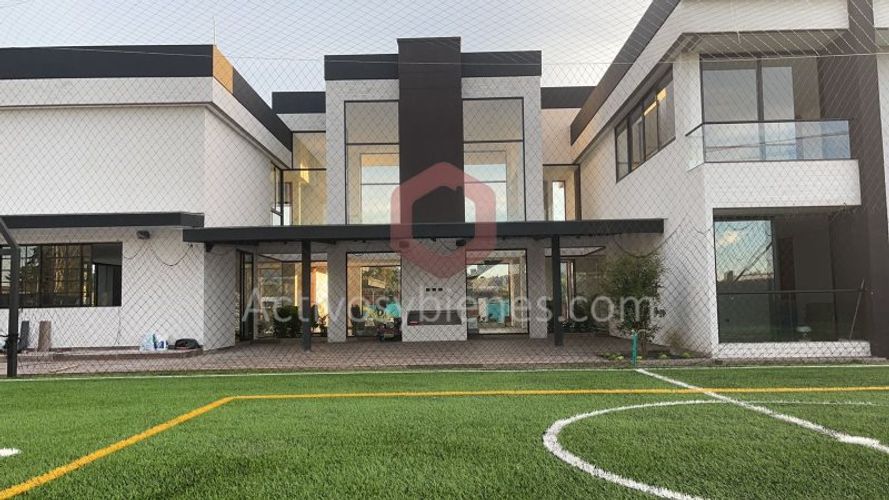 Casa de 6 alcobas en venta en Llano Grande, Rionegro · foto 11 de 17