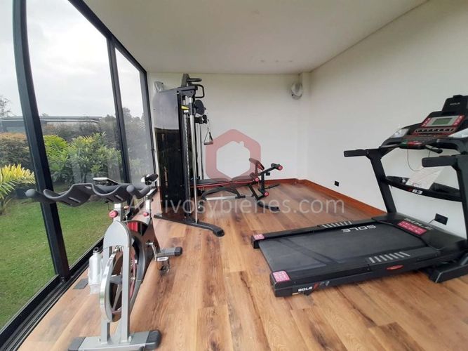 Casa de 6 alcobas en venta en Llano Grande, Rionegro · foto 14 de 17