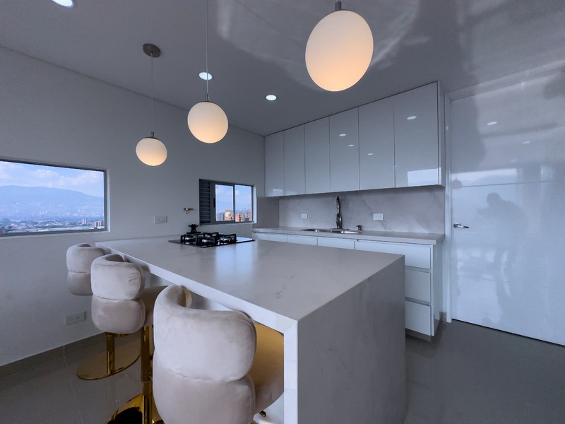 Apartamento en arriendo en Santa Maria De Los Angeles, Medellín · foto 4 de 15
