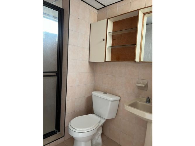 Apartamento en venta en Ciudad Jardin, Cali, 97 m² · foto 9 de 12