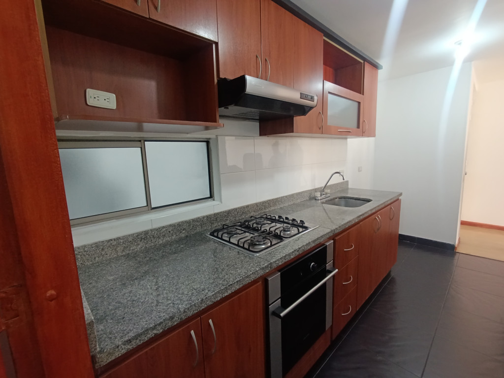Apartamento en venta en Ciudad Salitre, Bogotá · foto 6 de 24