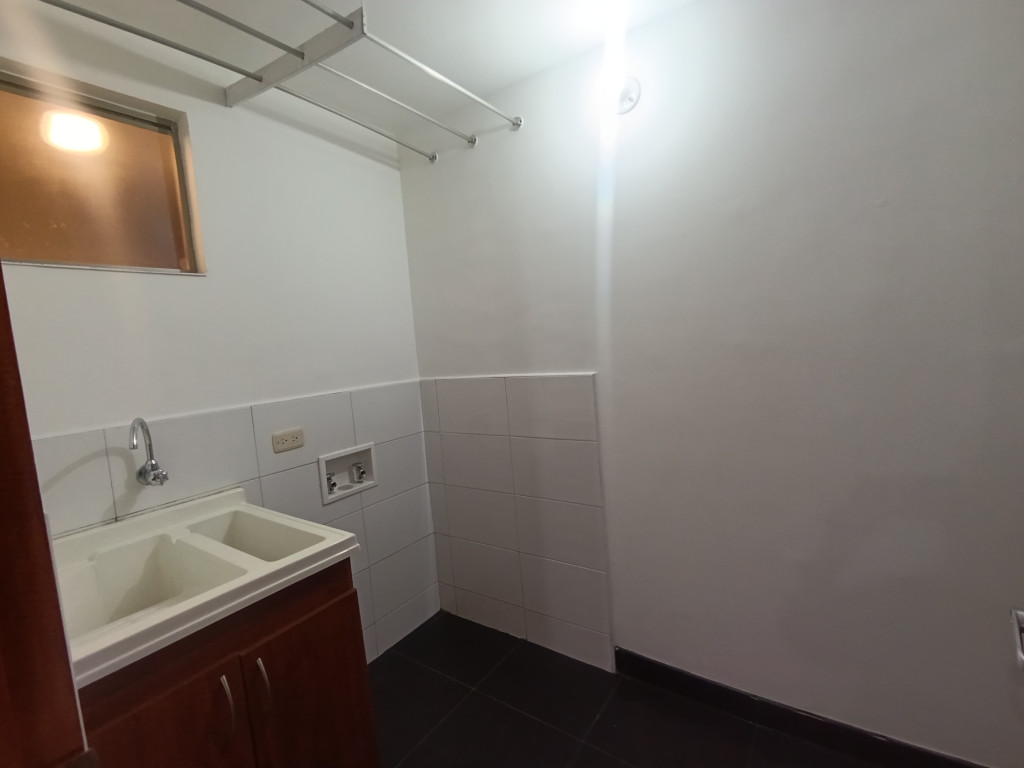 Apartamento en venta en Ciudad Salitre, Bogotá · foto 7 de 24