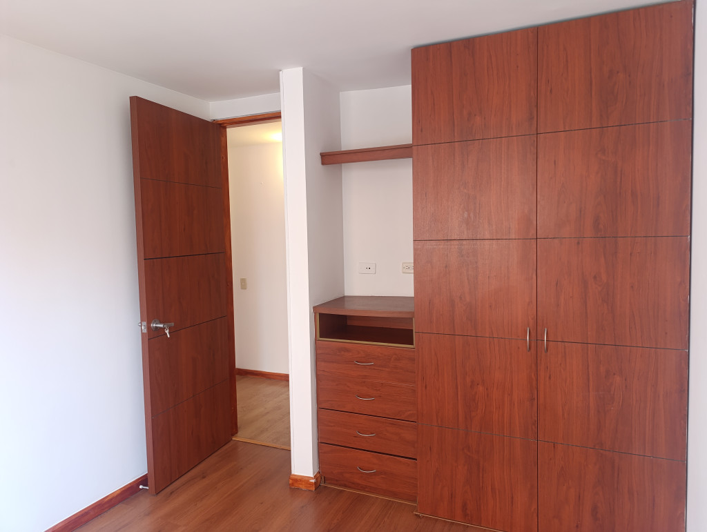 Apartamento en venta en Ciudad Salitre, Bogotá · foto 10 de 24
