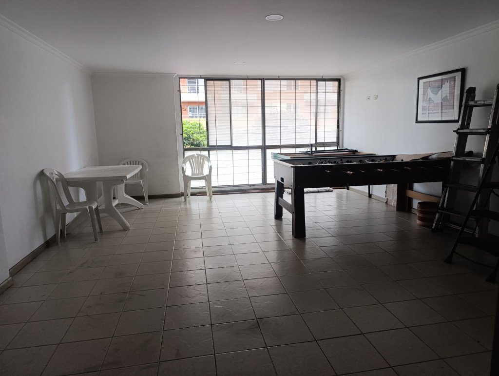 Apartamento en venta en Ciudad Salitre, Bogotá · foto 21 de 24