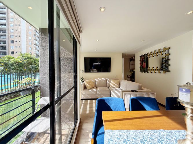 Apartamento en venta en Colina Campestre, Bogotá · foto 2 de 17
