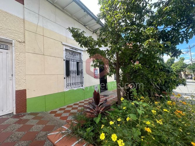 Casa de 12 alcobas en venta en El Danubio, Medellín, 496 m² · foto 3 de 24