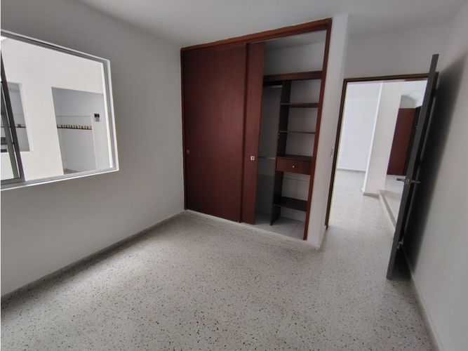 Apartaestudio en arriendo en Simon Bolivar, Medellín, 180 m² · foto 6 de 20