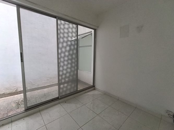 Edificio en arriendo en Laureles, Medellín, 538 m² · foto 16 de 20