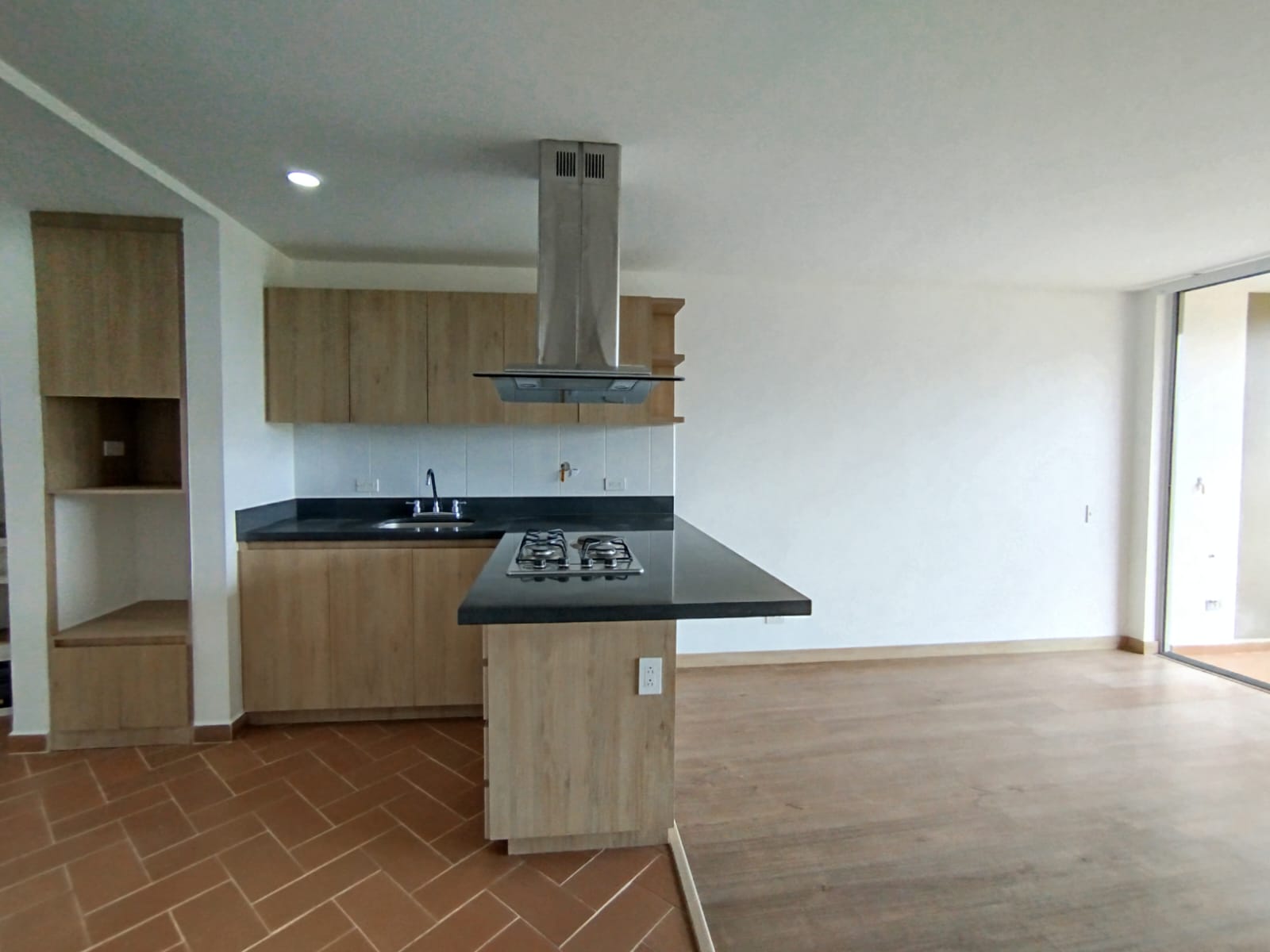 Apartamento en arriendo en Centro, Rionegro · foto 3 de 12