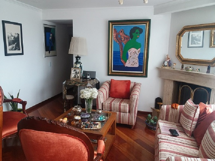 Apartamento en venta en Los Rosales, Bogotá · foto 4 de 17