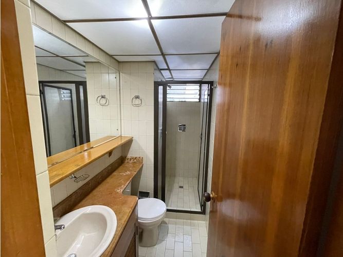 Apartamento de 2 alcobas en venta en La Gloria, Envigado, 107 m² · foto 12 de 12