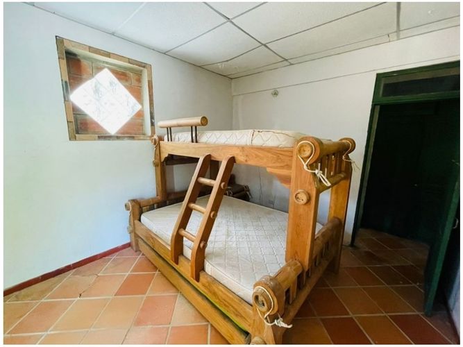 Lote en venta en Pradomar, Puerto Colombia, 359 m² · foto 4 de 11