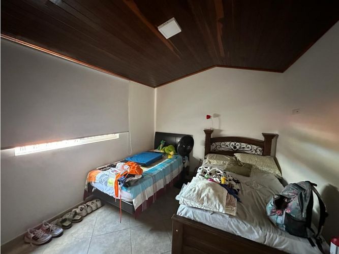 Casa de 4 alcobas en venta en Diamante 2, Bucaramanga, 210 m² · foto 9 de 14