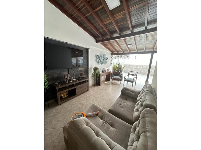 Casa de 4 alcobas en venta en Diamante 2, Bucaramanga, 210 m² · foto 11 de 14