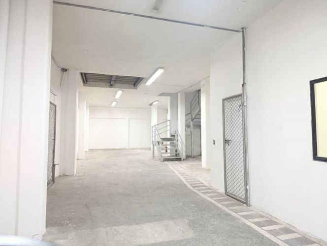 Bodega en arriendo en Colombia, Medellín, 350 m² · foto 6 de 13