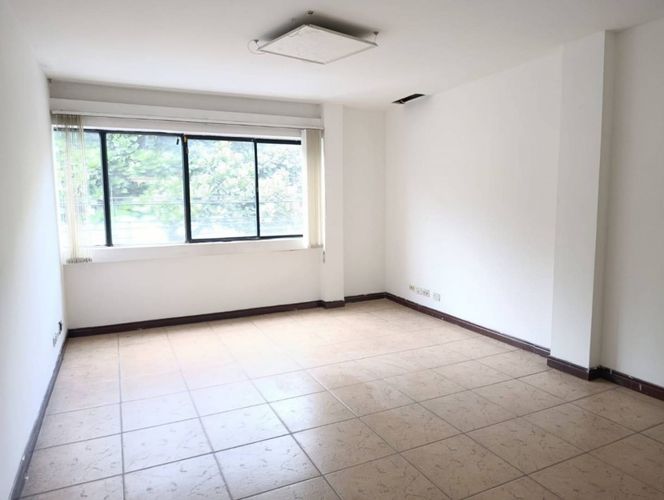 Bodega en arriendo en Colombia, Medellín, 350 m² · foto 7 de 13