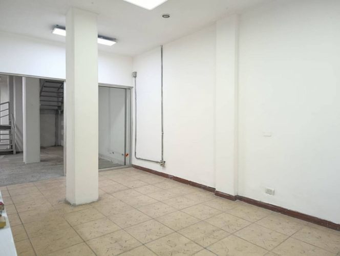 Bodega en arriendo en Colombia, Medellín, 350 m² · foto 10 de 13